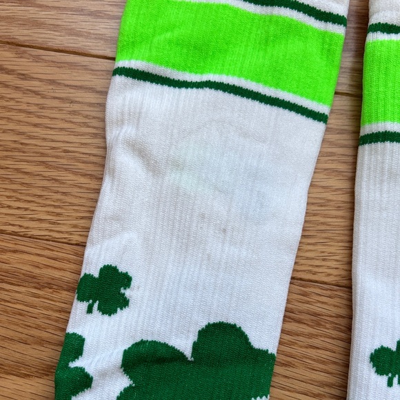 Pro Compression Socks - Picture 3 of 4